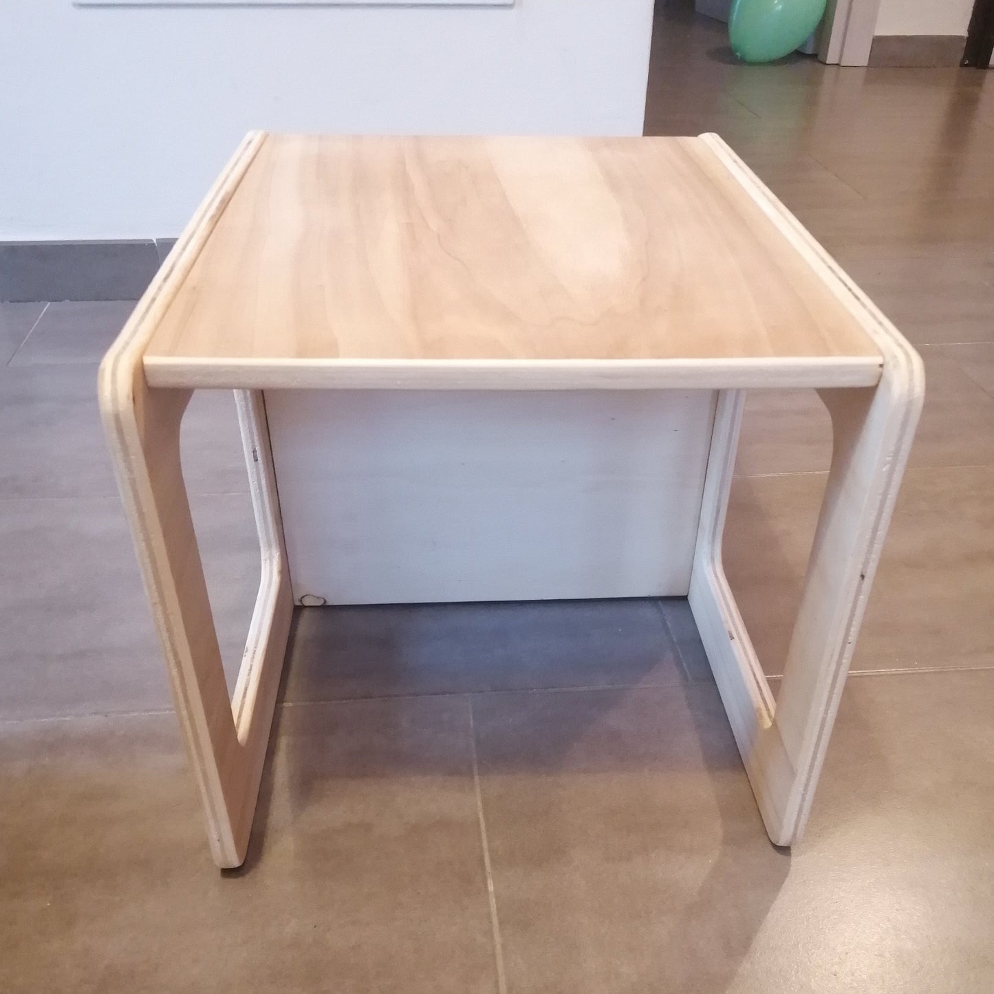 Single table