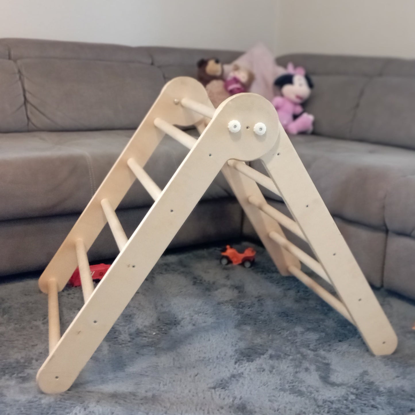 Pikler's triangle